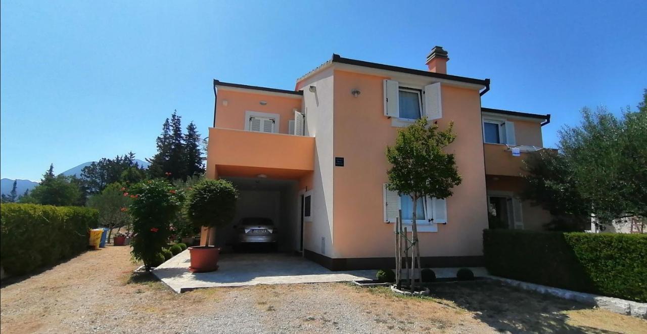 Kvasina Apartments Zadvarje 外观 照片